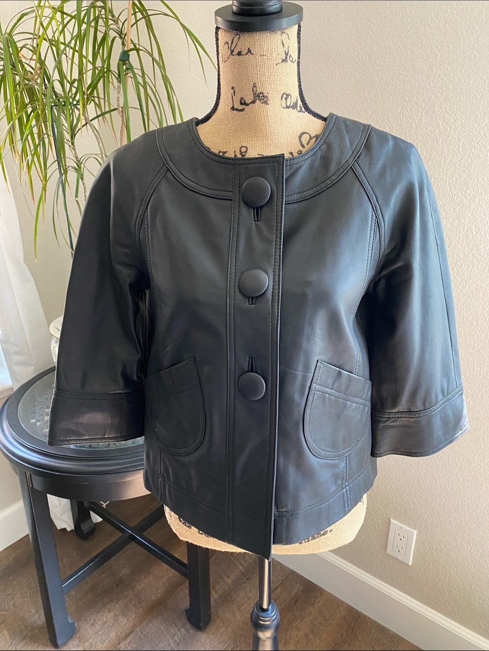 Women's Black Leather Cropped Jacket
